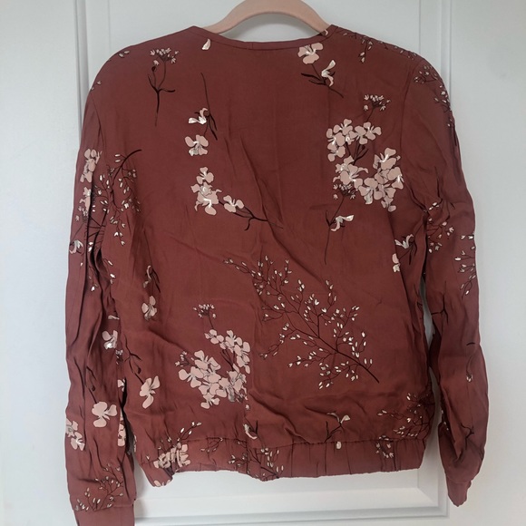 Floral Bomber with Zipper - Picture 5 of 5